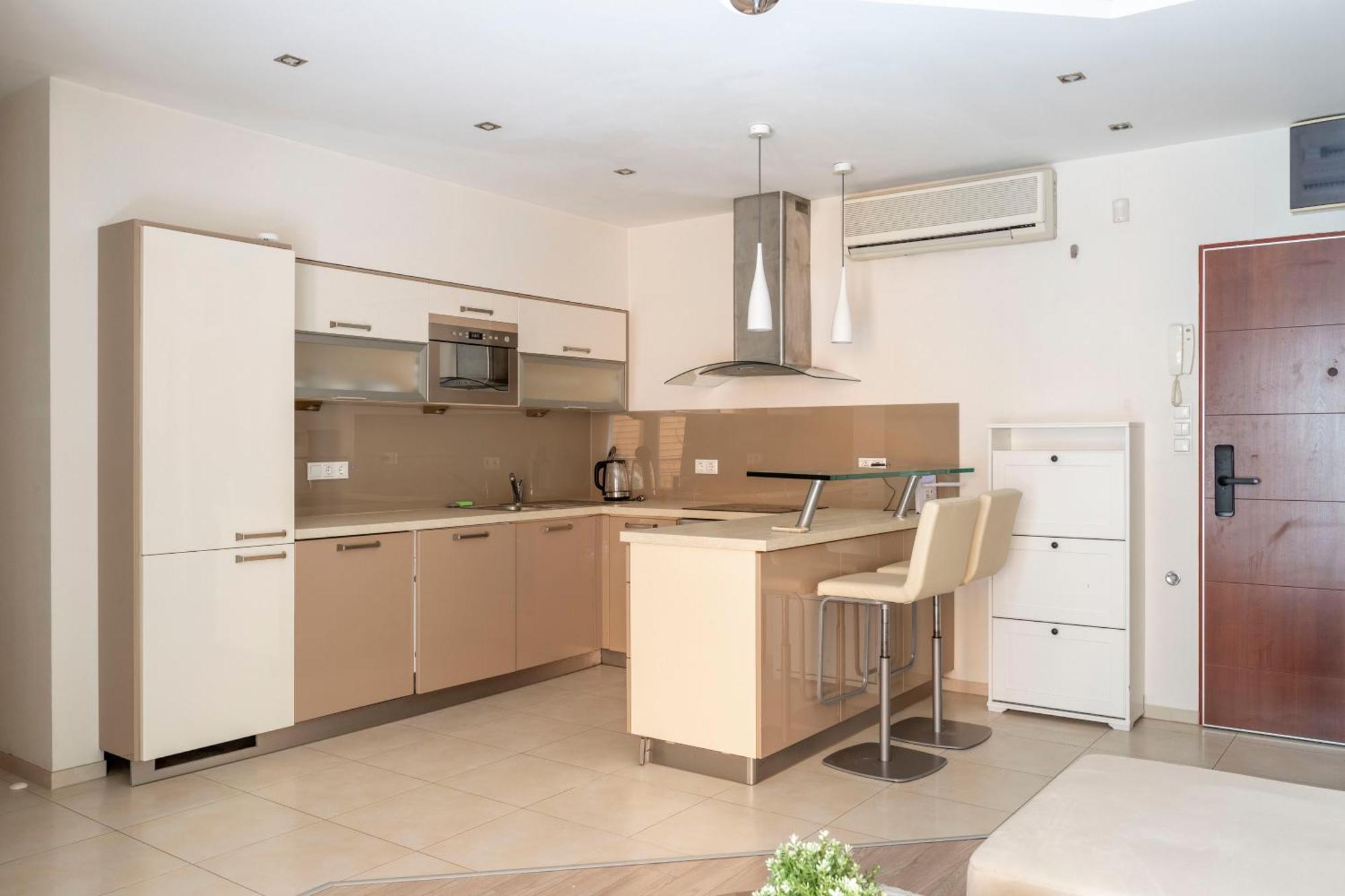 Exclusive Central Suite With Balcony By Prestige Homes Budapest Exteriör bild